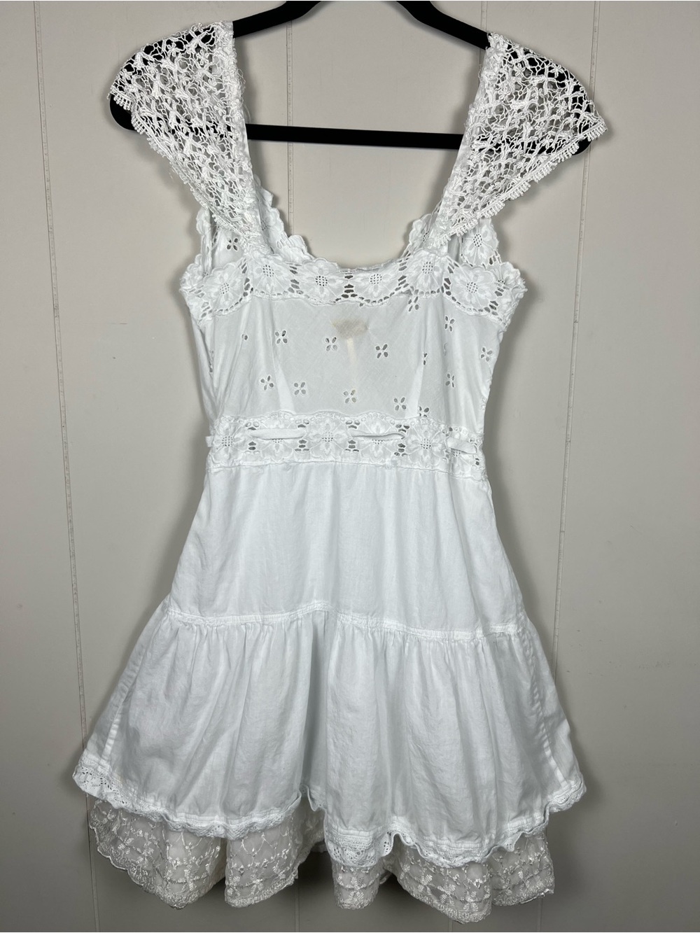 Free People Cottagecore Coquette White Eyelet Lace Mini Dress XS - Picture 5 of 16